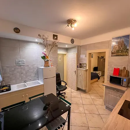 En Chandellerue 8 Centre Gare Et